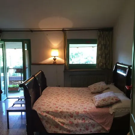 ベッド・アンド・ブレックファスト Casa Curlo *